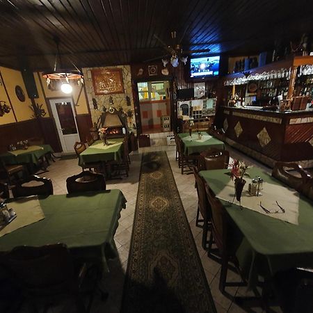 Complex Turistic Caprioara Hotell Baia Mare Eksteriør bilde