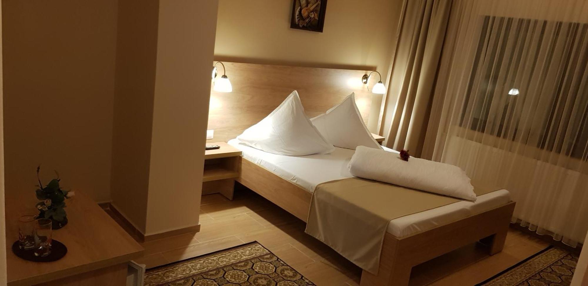 Complex Turistic Caprioara Hotell Baia Mare Eksteriør bilde